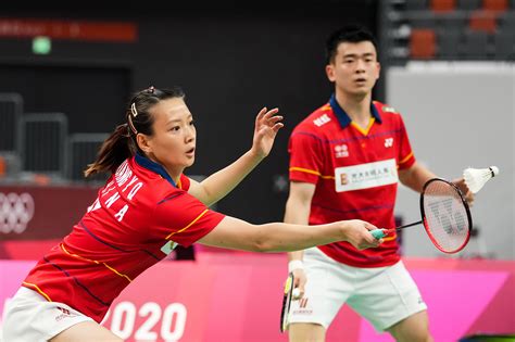 china badminton team roster.